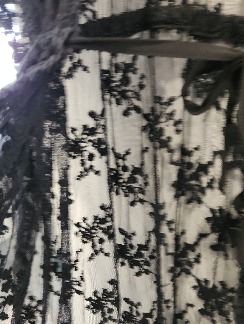 torrid Black Floral Sheer Lace Robe - Picture 5 of 11